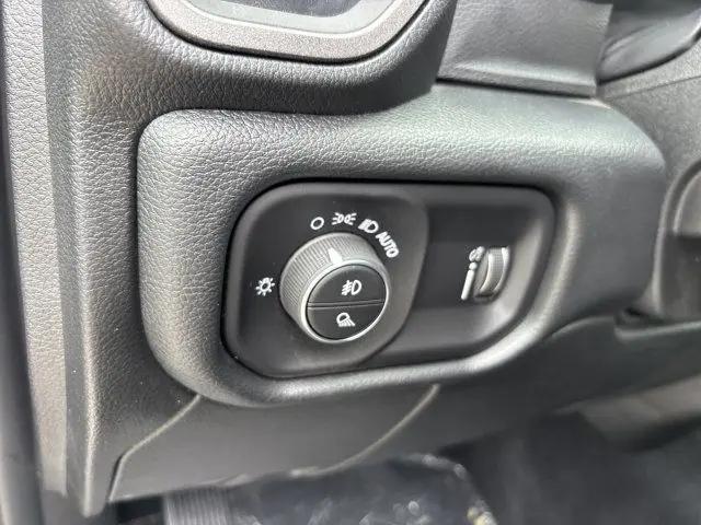 2026 Ram 3500 Tradesman Crew Cab 4x4 8' Box