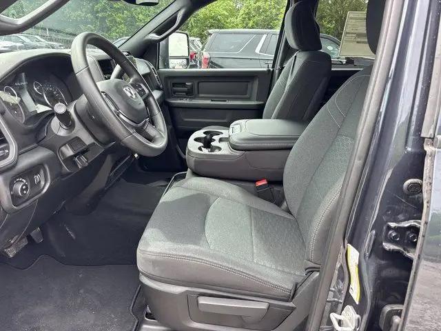 2026 Ram 3500 Tradesman Crew Cab 4x4 8' Box
