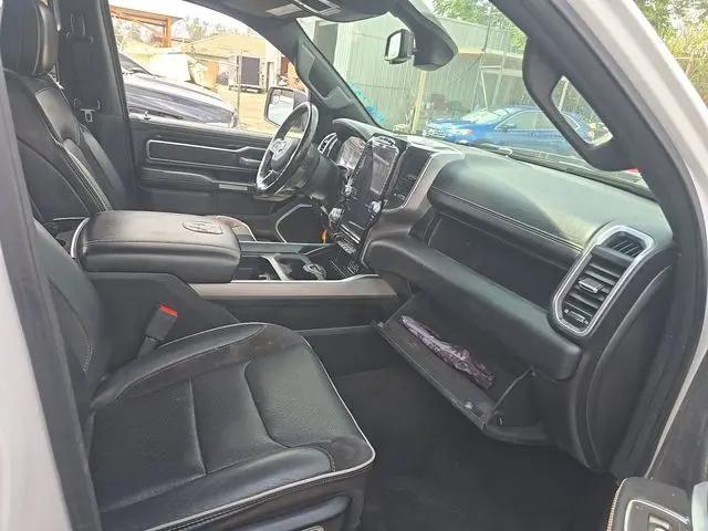 2020 Ram 1500 Laramie Crew Cab 4x4 6'4" Box