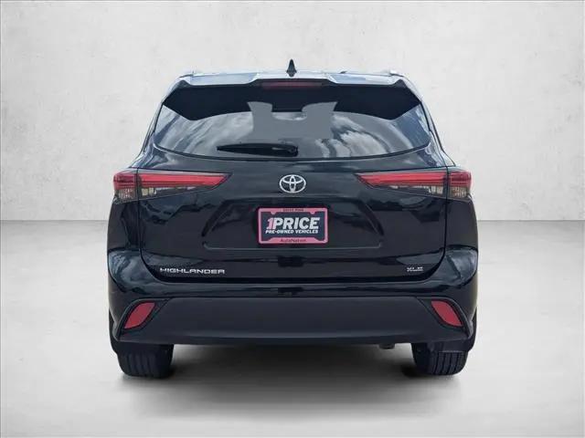 2023 Toyota Highlander XLE