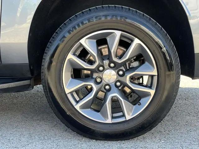 2021 Chevrolet Suburban 2WD LS