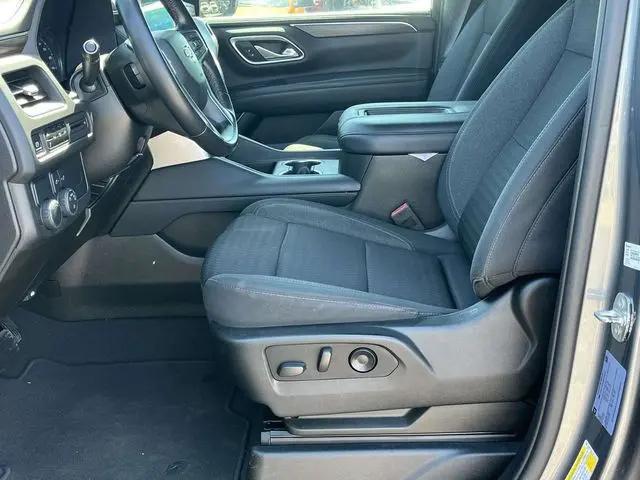 2021 Chevrolet Suburban 2WD LS