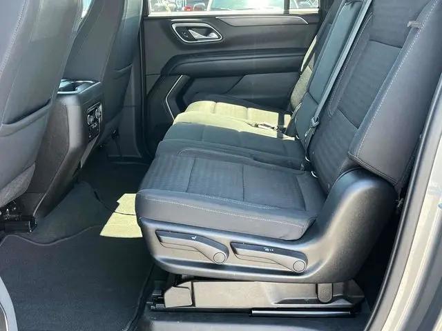 2021 Chevrolet Suburban 2WD LS