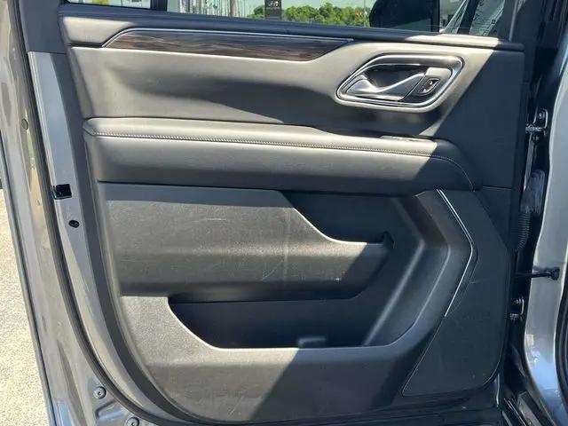 2021 Chevrolet Suburban 2WD LS