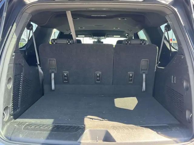 2021 Chevrolet Suburban 2WD LS