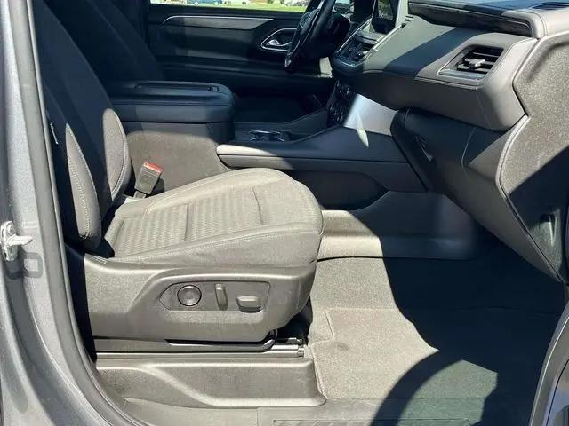 2021 Chevrolet Suburban 2WD LS