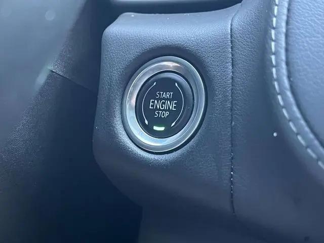 2021 Chevrolet Suburban 2WD LS
