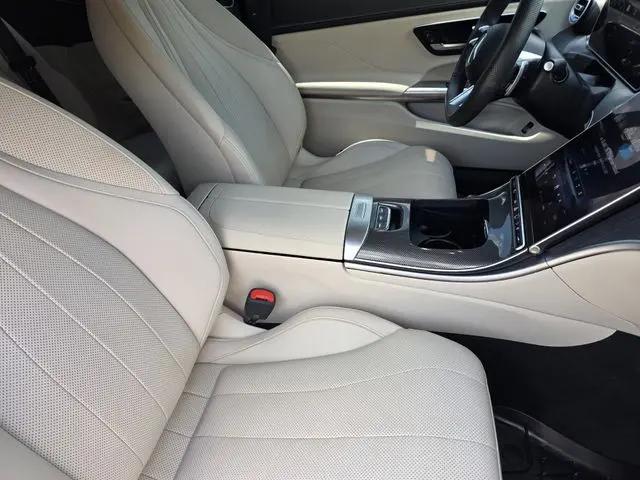 2026 Mercedes-Benz E-CLASS E 300 CLE 300