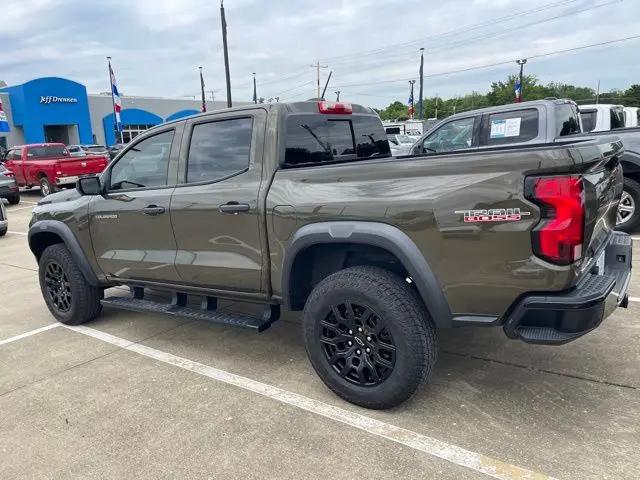2023 Chevrolet Colorado 4WD Crew Cab Short Box Trail Boss