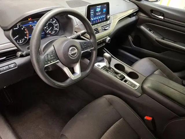 2025 Nissan Altima SV AWD