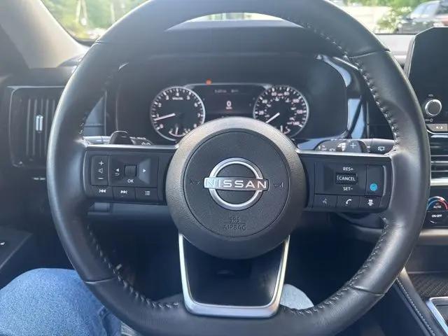 2025 Nissan Pathfinder SV 4WD