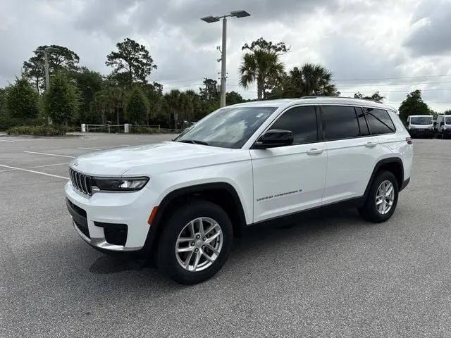 2023 Jeep Grand Cherokee L Laredo 4x4