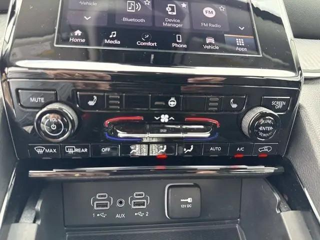2023 Jeep Grand Cherokee L Laredo 4x4