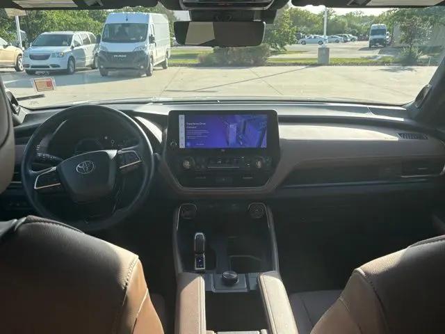 2024 Toyota Grand Highlander Hybrid Platinum MAX