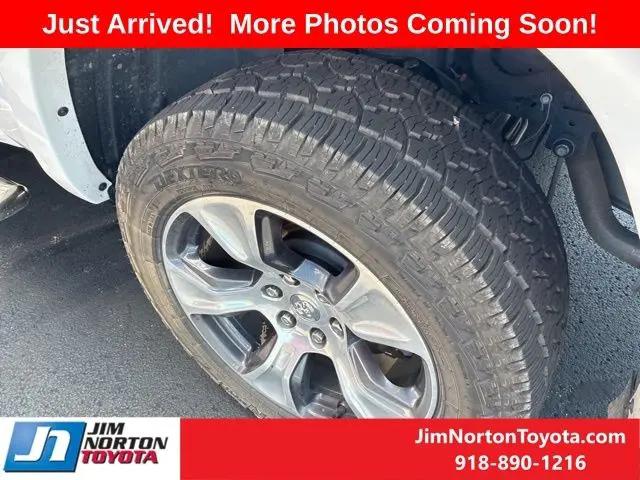 2022 Ram 1500 Laramie Crew Cab 4x4 5'7" Box
