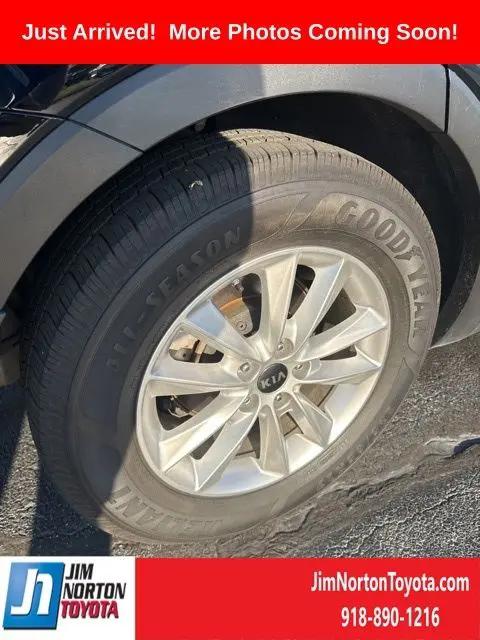 2019 Kia Sorento 2.4L LX