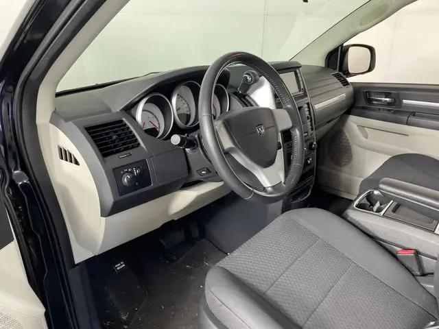 2010 Dodge Grand Caravan Hero