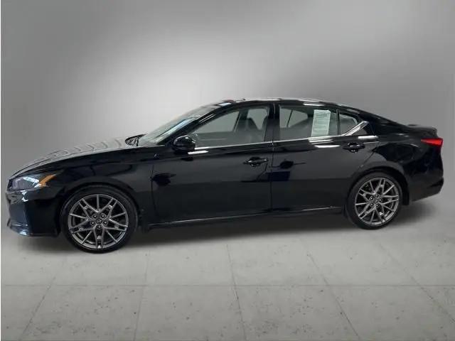 2023 Nissan Altima SR VC-Turbo FWD