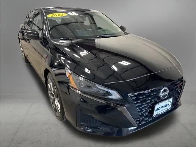 2023 Nissan Altima SR VC-Turbo FWD