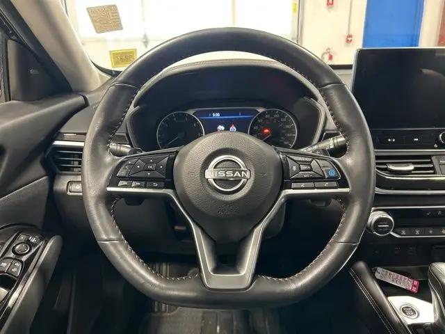 2023 Nissan Altima SR VC-Turbo FWD