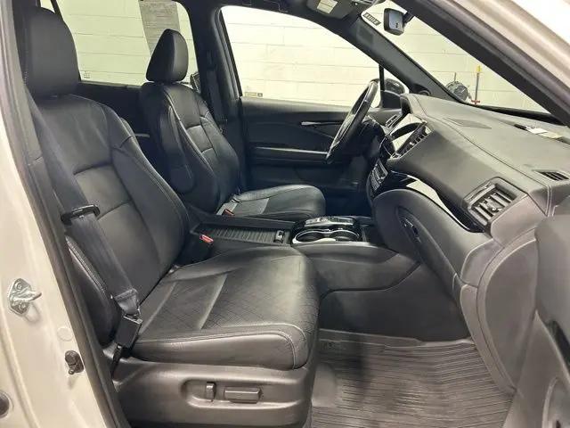 2022 Honda Passport AWD Elite