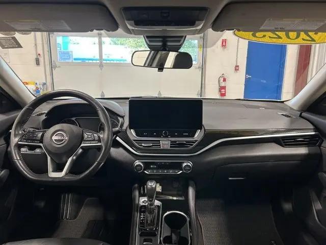 2023 Nissan Altima SR VC-Turbo FWD