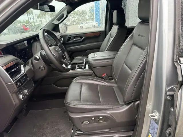 2025 GMC Yukon XL 4WD Denali
