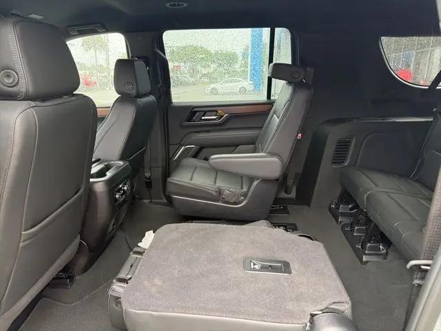 2025 GMC Yukon XL 4WD Denali