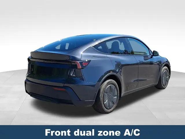 2026 Tesla Model Y Premium Rear-Wheel Drive