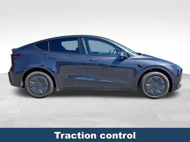 2026 Tesla Model Y Premium Rear-Wheel Drive