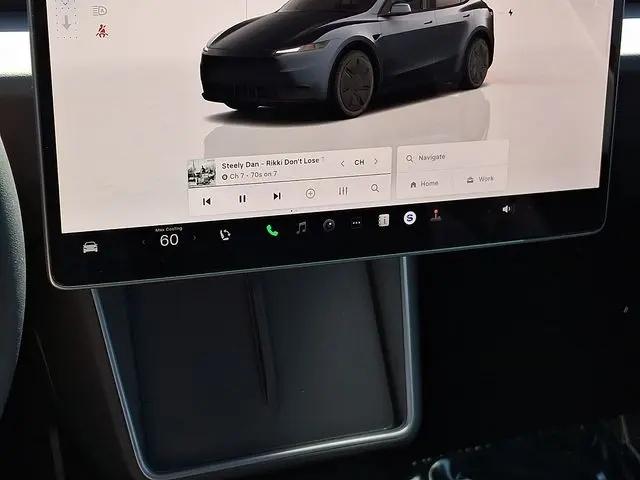 2026 Tesla Model Y Premium Rear-Wheel Drive