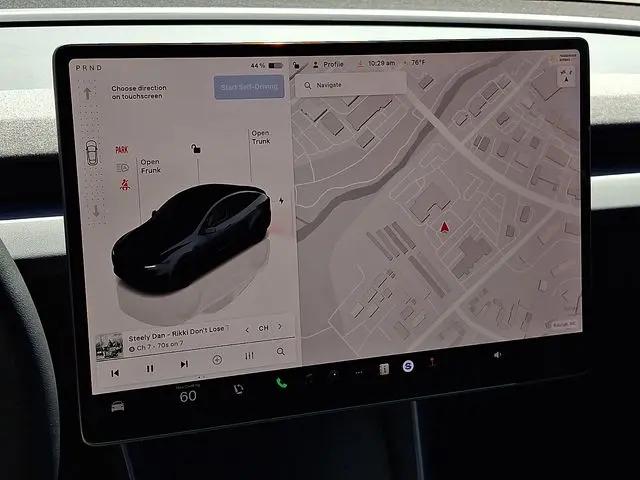 2026 Tesla Model Y Premium Rear-Wheel Drive