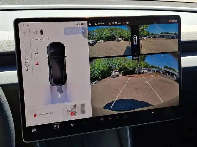 2026 Tesla Model Y Premium Rear-Wheel Drive