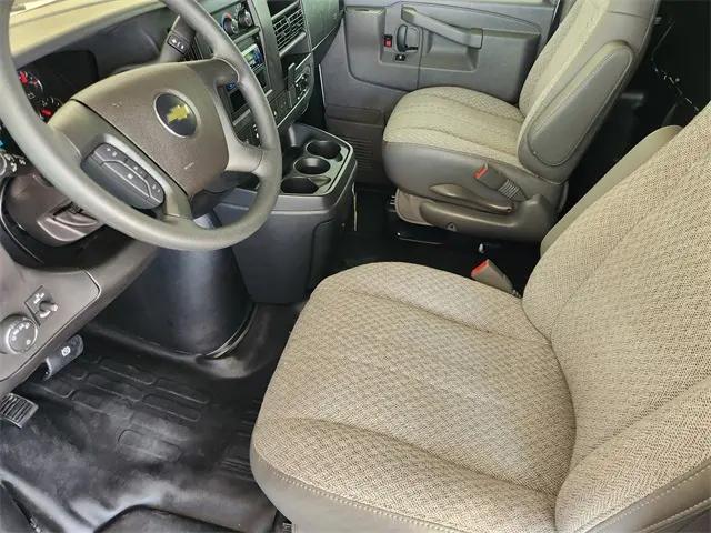 2025 Chevrolet Express Cargo Van RWD 3500 Extended Wheelbase WT