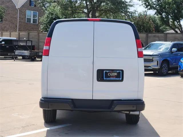 2025 Chevrolet Express Cargo Van RWD 3500 Extended Wheelbase WT