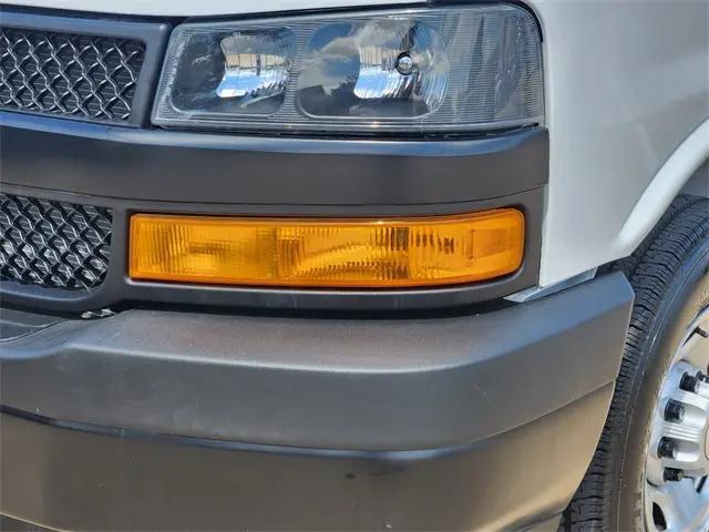 2025 Chevrolet Express Cargo Van RWD 3500 Extended Wheelbase WT