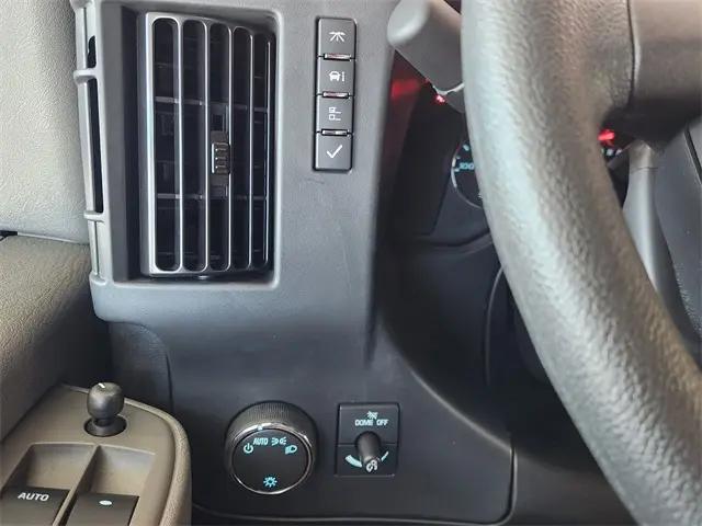 2025 Chevrolet Express Cargo Van RWD 3500 Extended Wheelbase WT