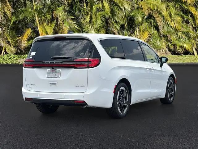 2027 Chrysler Pacifica Limited