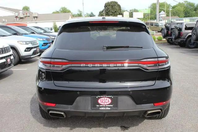 2020 Porsche Macan Macan