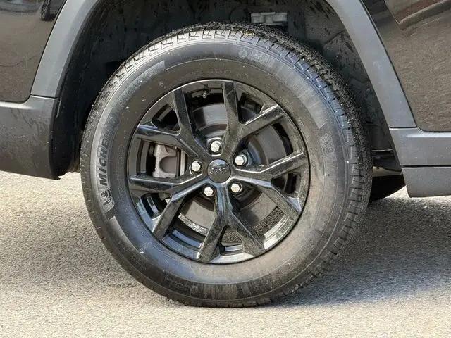 2024 Jeep Grand Cherokee L Altitude X 4x4
