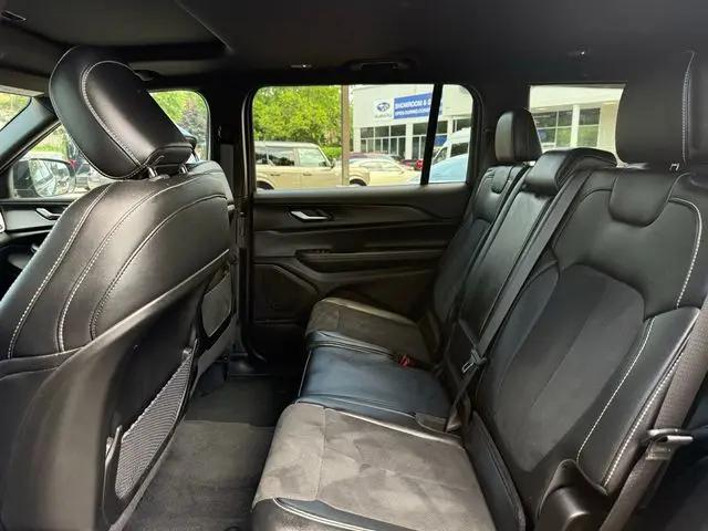 2024 Jeep Grand Cherokee L Altitude X 4x4