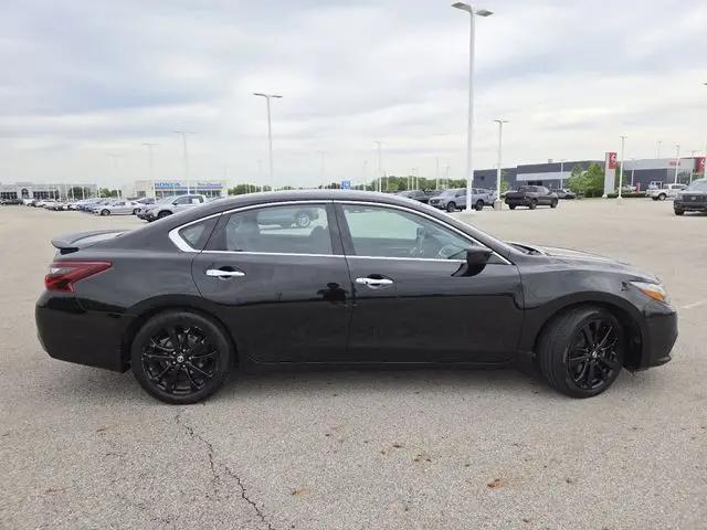 2017 Nissan Altima 2.5 SR