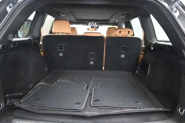2023 Jeep Grand Cherokee Summit 4x2