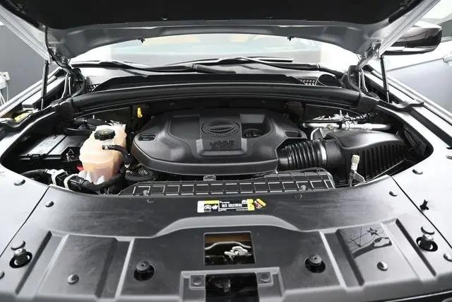 2023 Jeep Grand Cherokee Summit 4x2