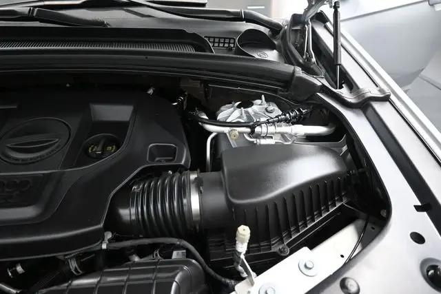 2023 Jeep Grand Cherokee Summit 4x2