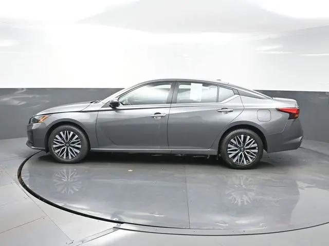 2024 Nissan Altima SV Intelligent AWD