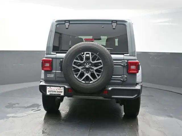 2026 Jeep Wrangler 4-Door Sahara 4x4
