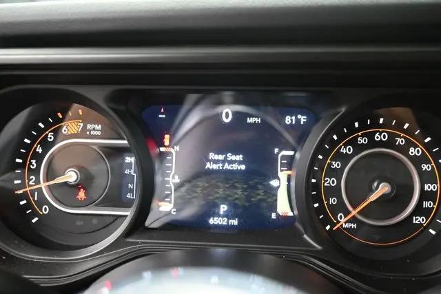 2026 Jeep Wrangler 4-Door Sahara 4x4