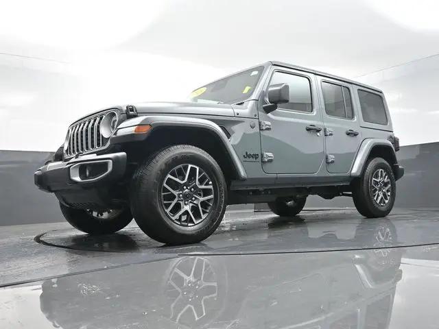 2026 Jeep Wrangler 4-Door Sahara 4x4