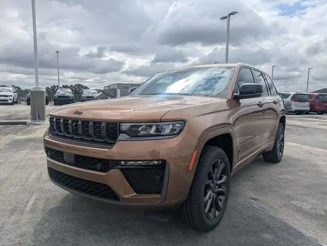 2026 Jeep Grand Cherokee Limited Reserve